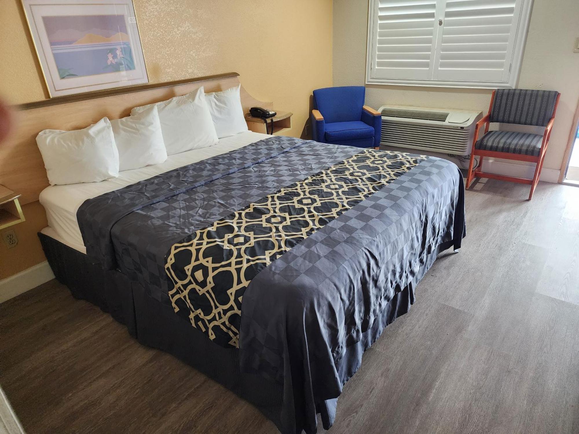 Budget Inn Corcoran Exteriör bild