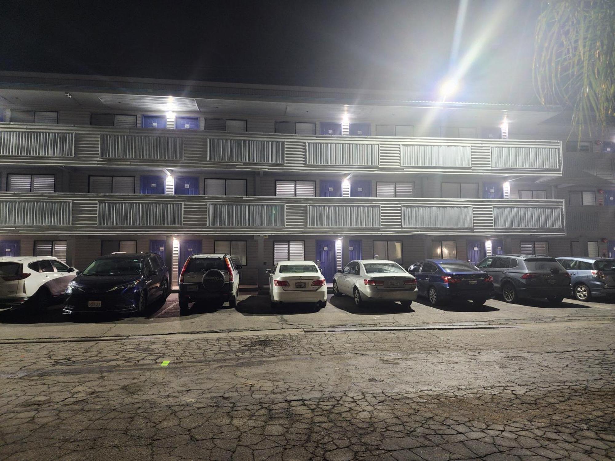 Budget Inn Corcoran Exteriör bild